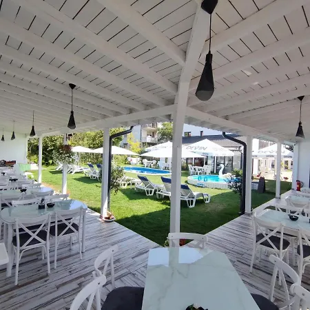 Szálloda Weisser Schwan белият лебед