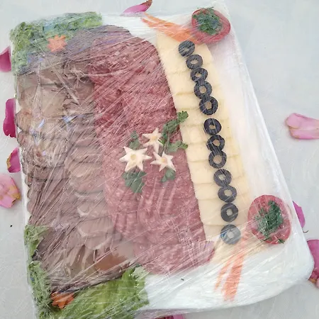 Szálloda Weisser Schwan белият лебед *